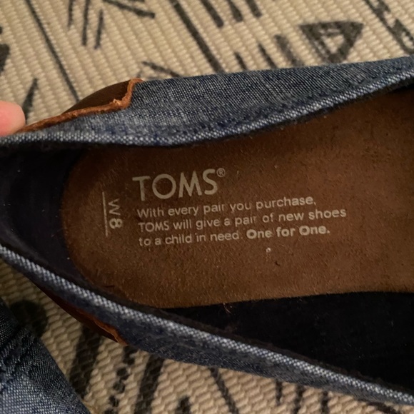 TOMS blue chambray peep-toe flats - Picture 4 of 4